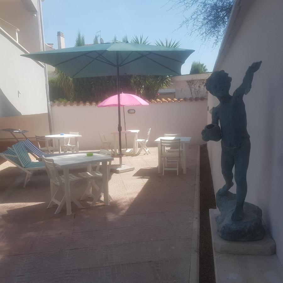 B&B Purple Italy Fiumicino Exterior photo